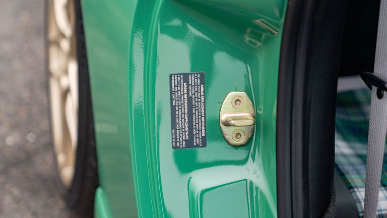 Porsche 996 Carrera 4