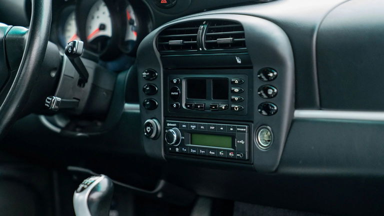 Porsche 996 Carrera 4