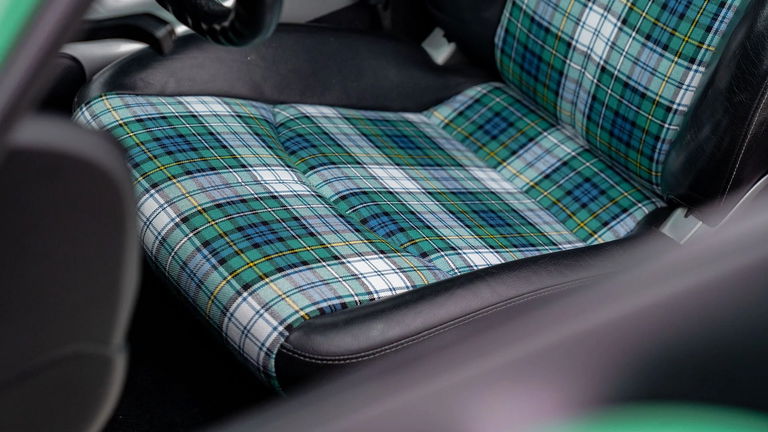 Porsche 996 Carrera 4