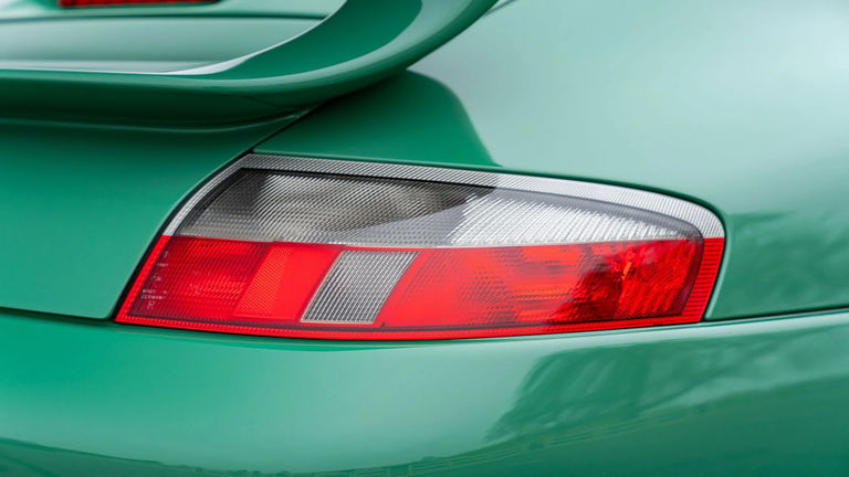 Porsche 996 Carrera 4