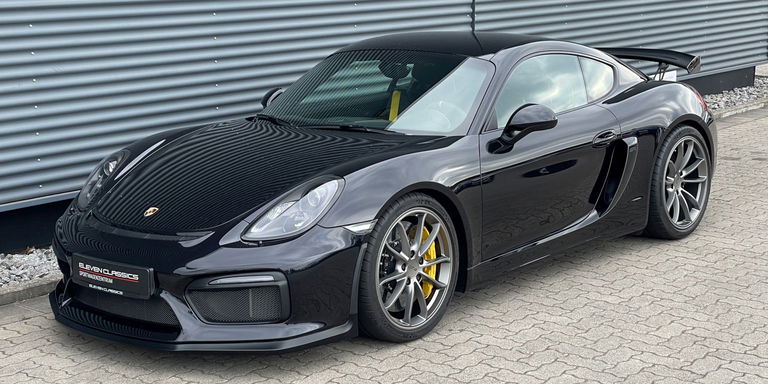 Porsche 981 Cayman GT4