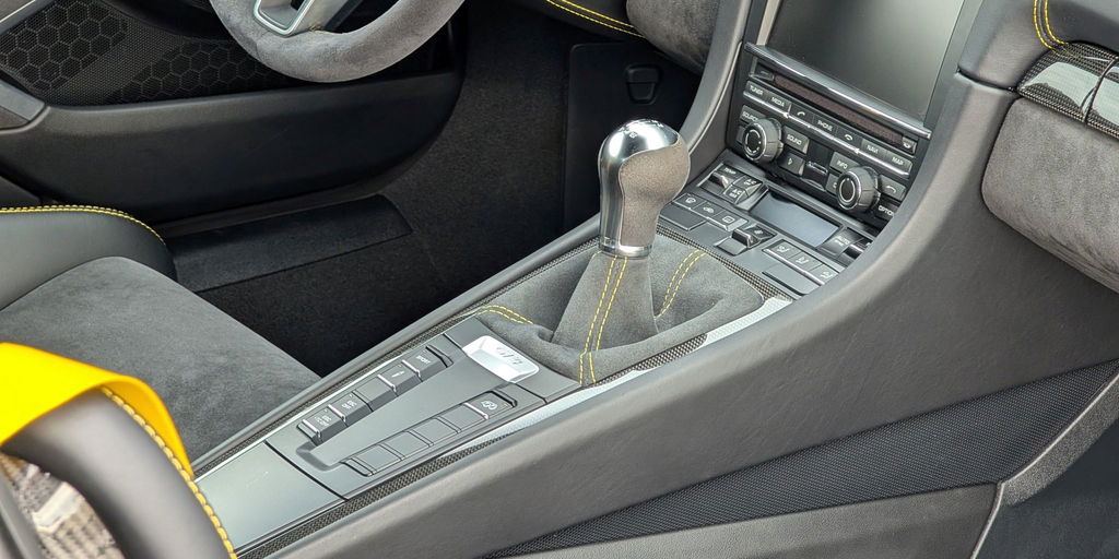 Porsche 981 Cayman GT4