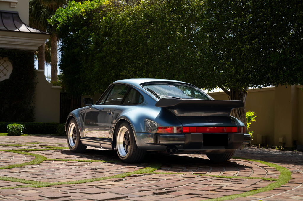 Porsche 911 Turbo Flachbau