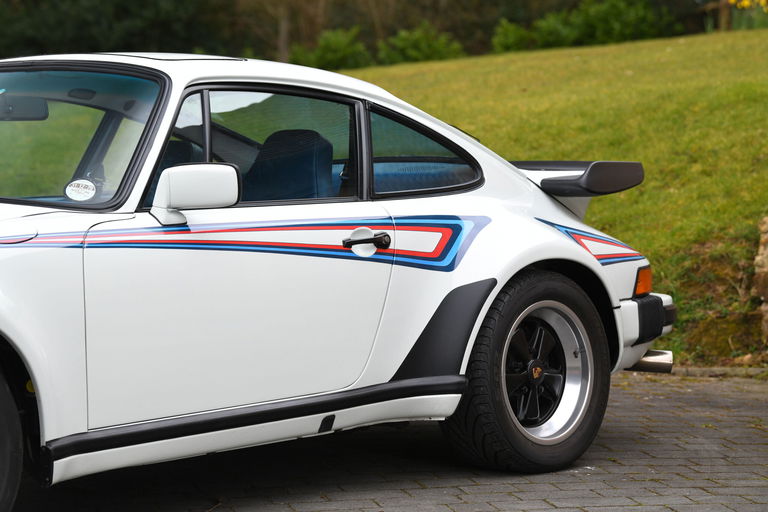 Porsche 911 Turbo 3.3