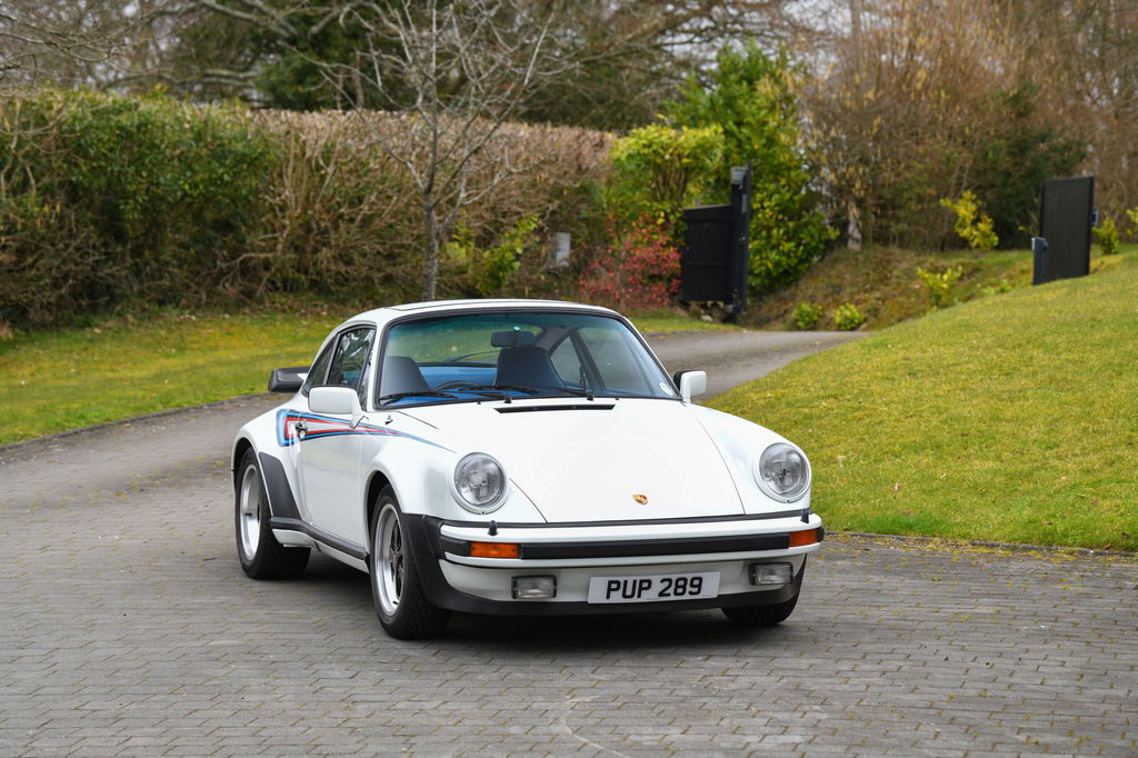 Porsche 911 Turbo 3.3