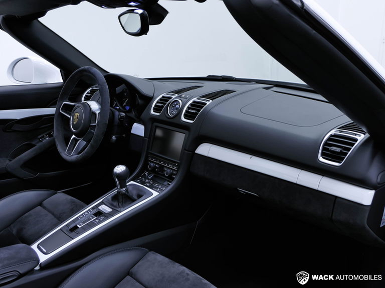 Porsche 981 Boxster Spyder