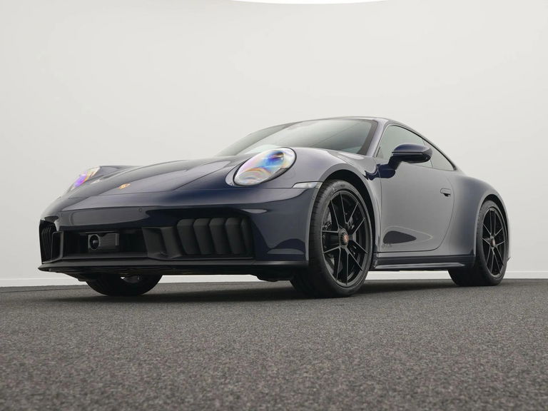 Porsche 992.2 Carrera GTS