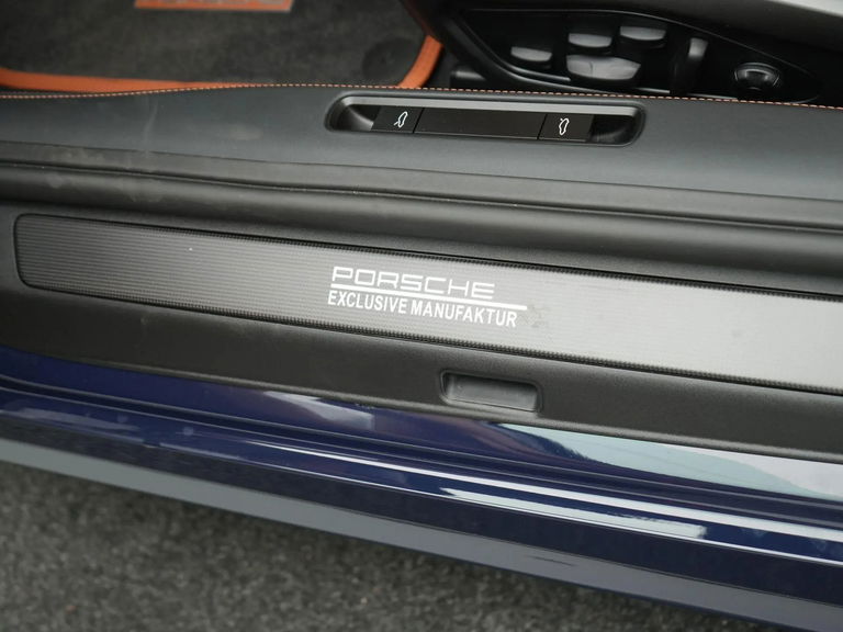 Porsche 992.2 Carrera GTS