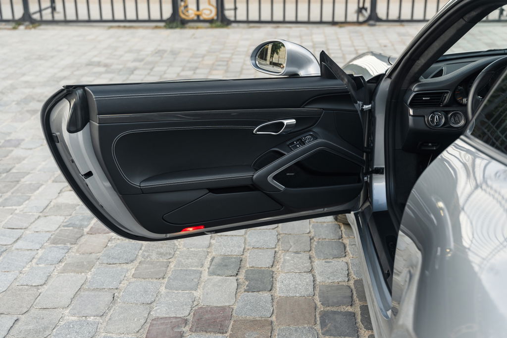 Porsche 991.2 GT3 Touring