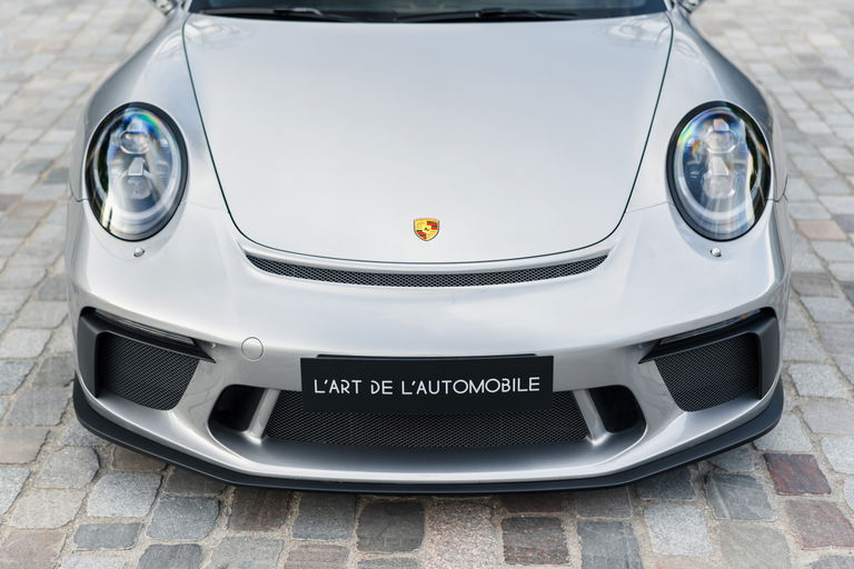 Porsche 991.2 GT3 Touring