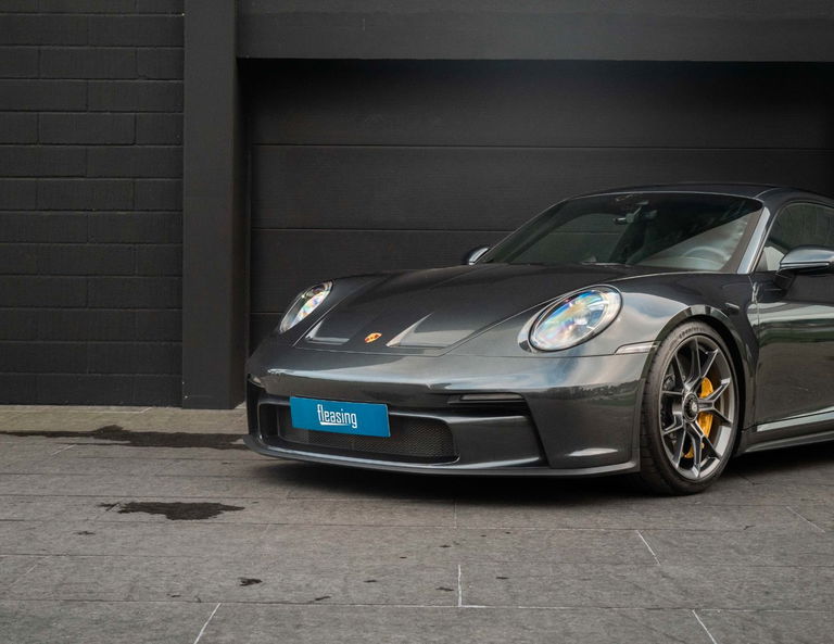 Porsche 992 GT3 Touring