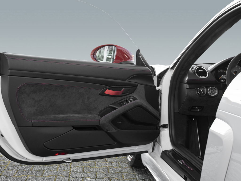 Porsche 718 Cayman GT4 Sports Cup Edition