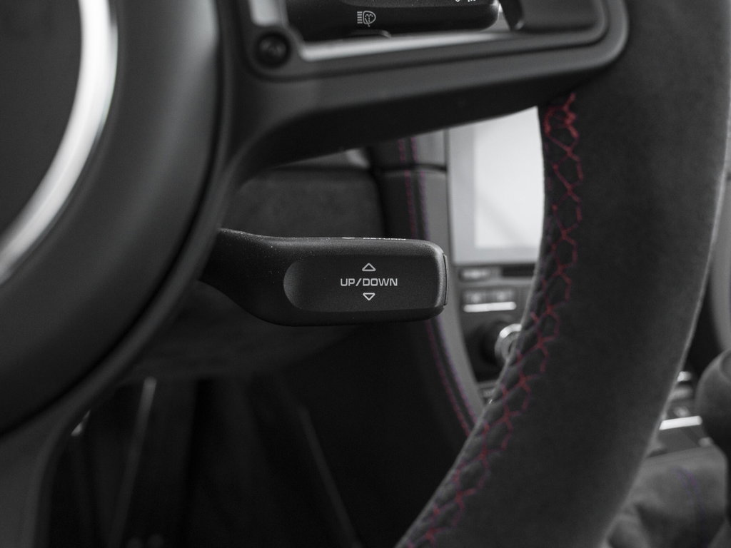 Porsche 718 Cayman GT4 Sports Cup Edition