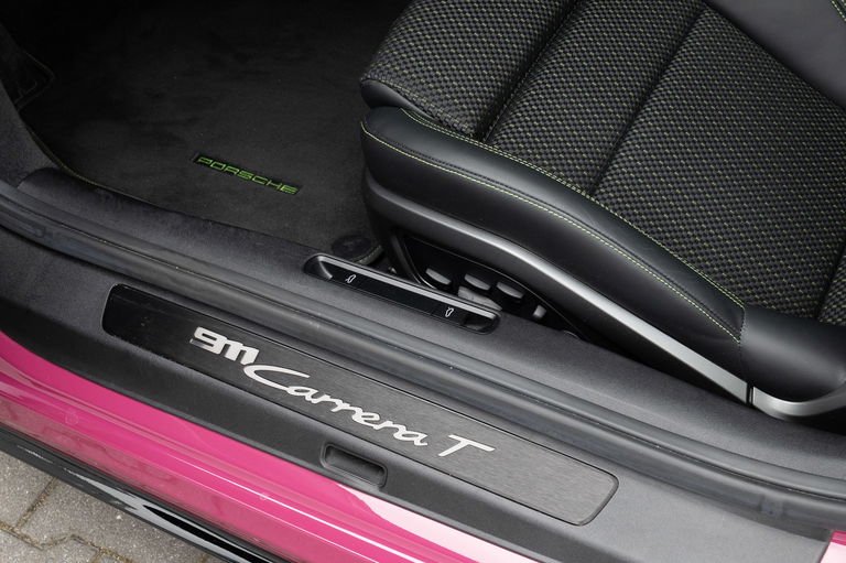 Porsche 992 Carrera T