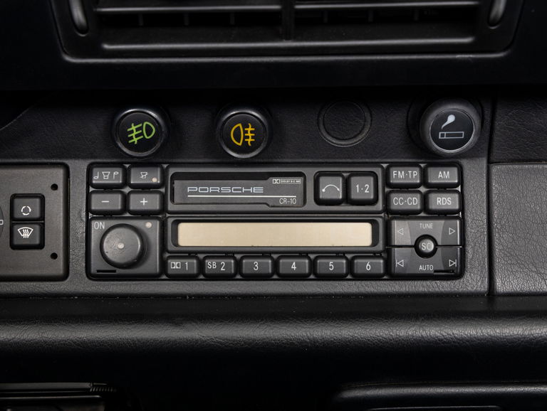 Porsche 964 Carrera 2 Speedster