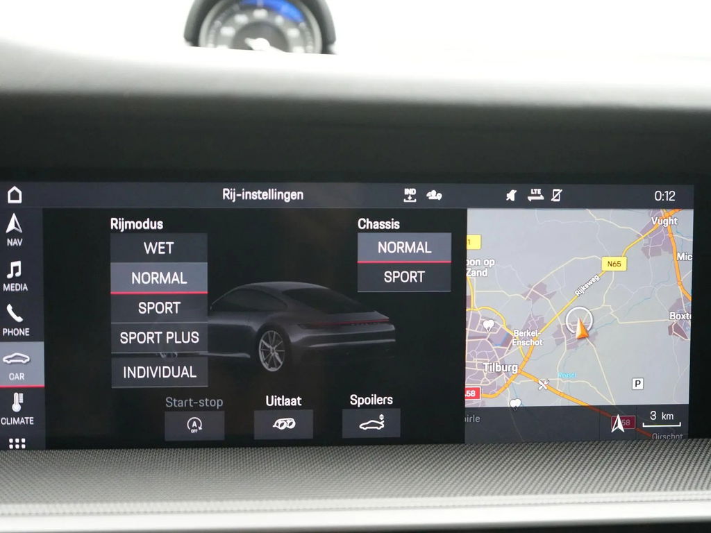 Porsche 992 Carrera 4S