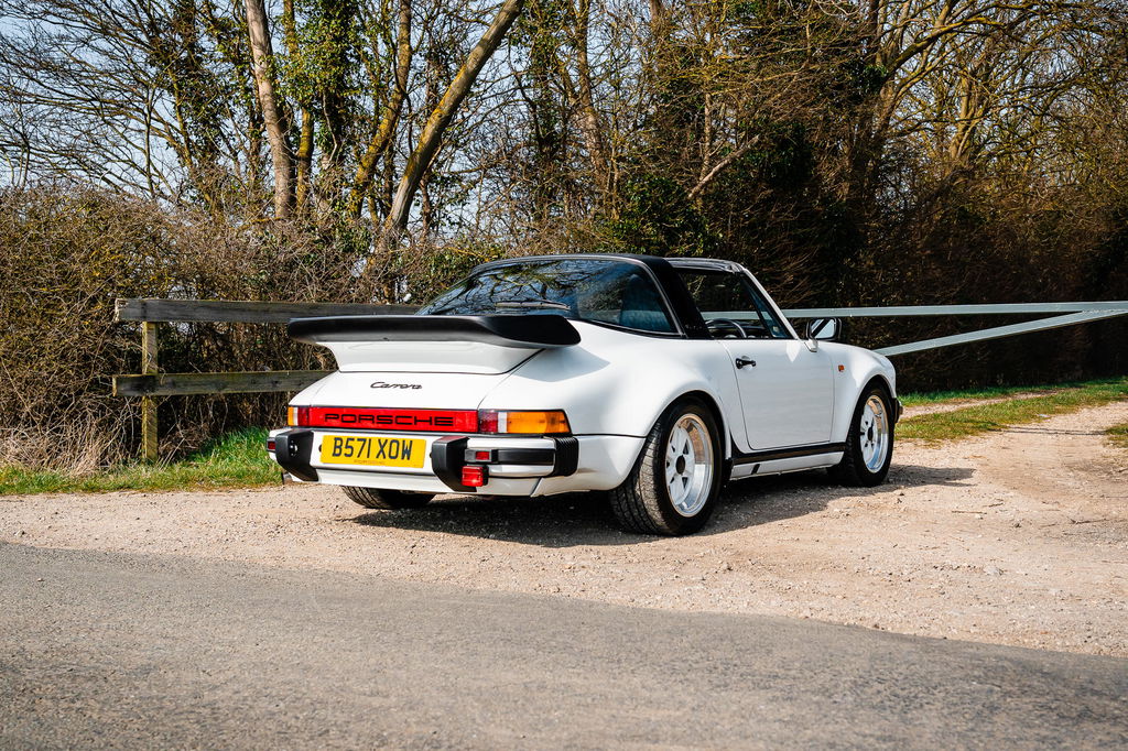 Porsche 911 Carrera 3.2 Supersport