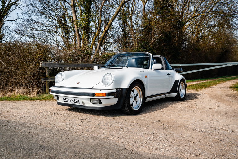 Porsche 911 Carrera 3.2 Supersport