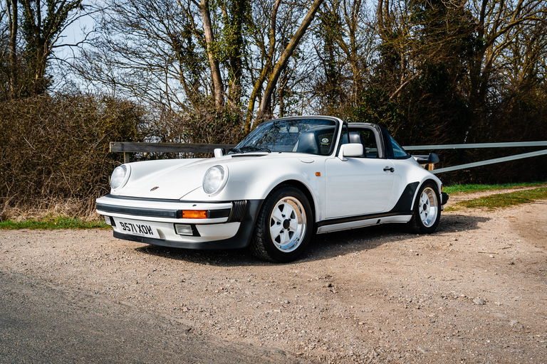 Porsche 911 Carrera 3.2 Supersport