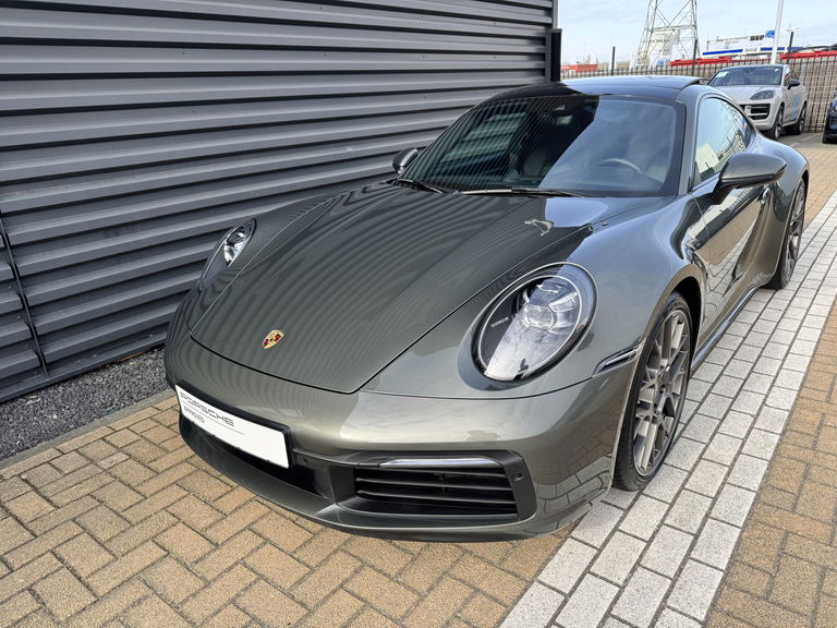 Porsche 992 Carrera 4S