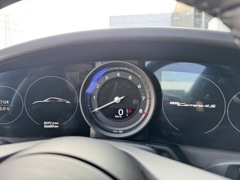 Porsche 992 Carrera 4S