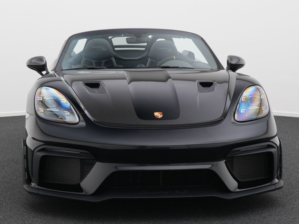 Porsche 718 Spyder RS