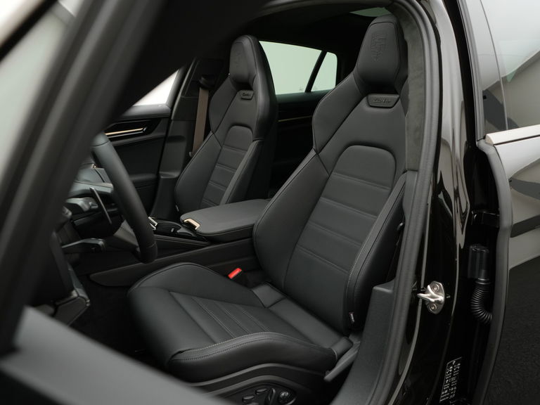 Porsche Panamera Turbo S E-Hybrid