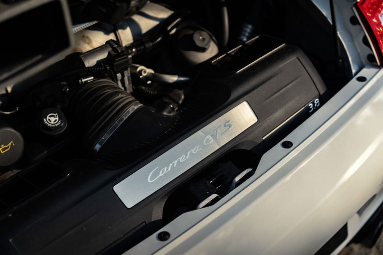 Porsche 997.2 Carrera GTS