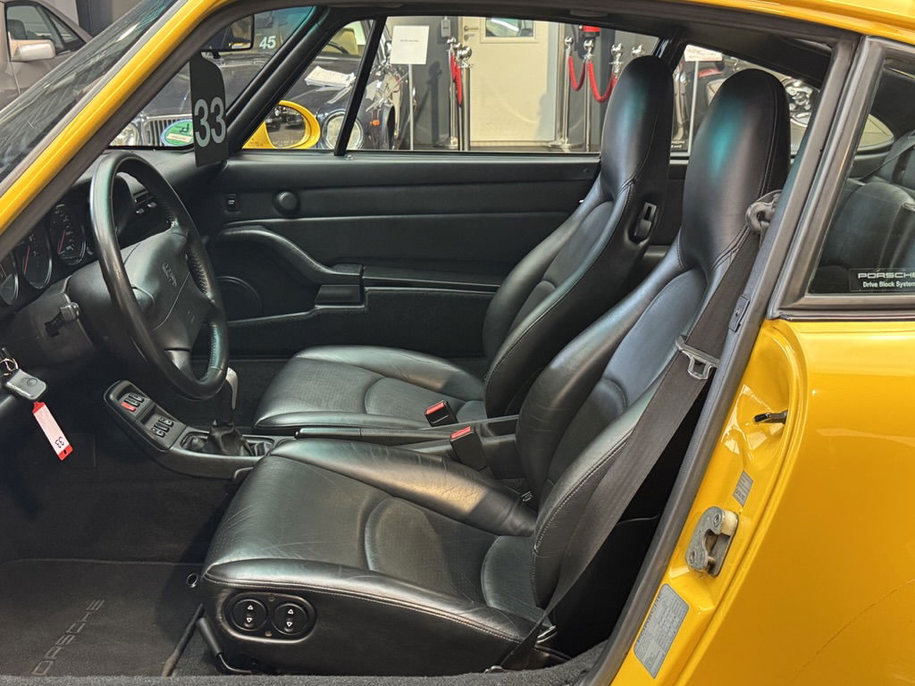 Porsche 993 Carrera