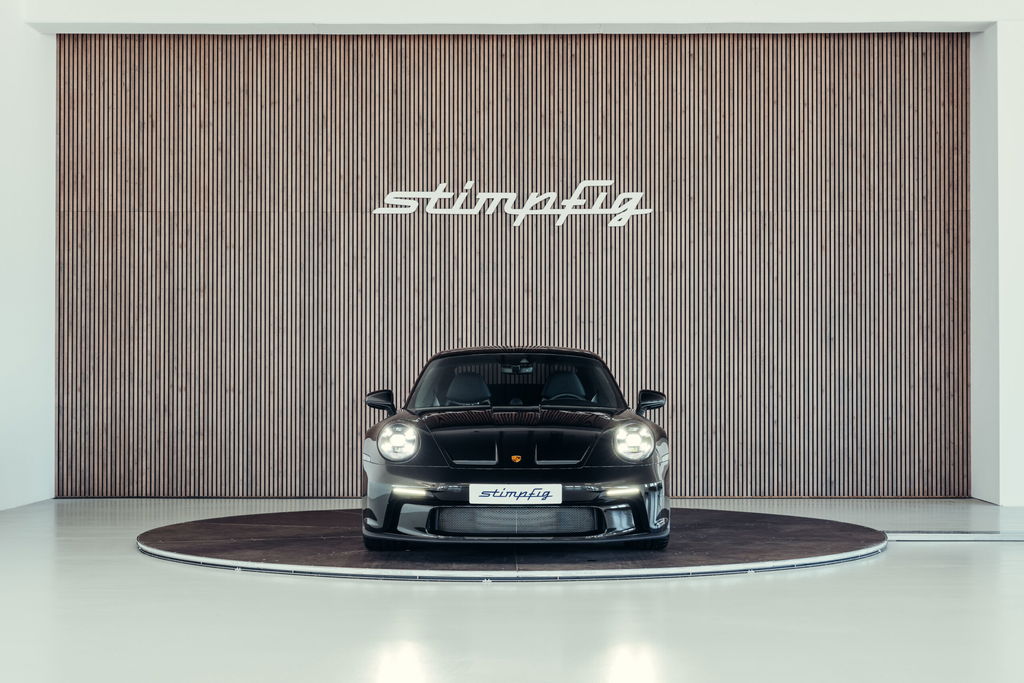 Porsche 992 GT3 Touring