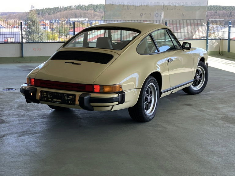 Porsche 911 SC