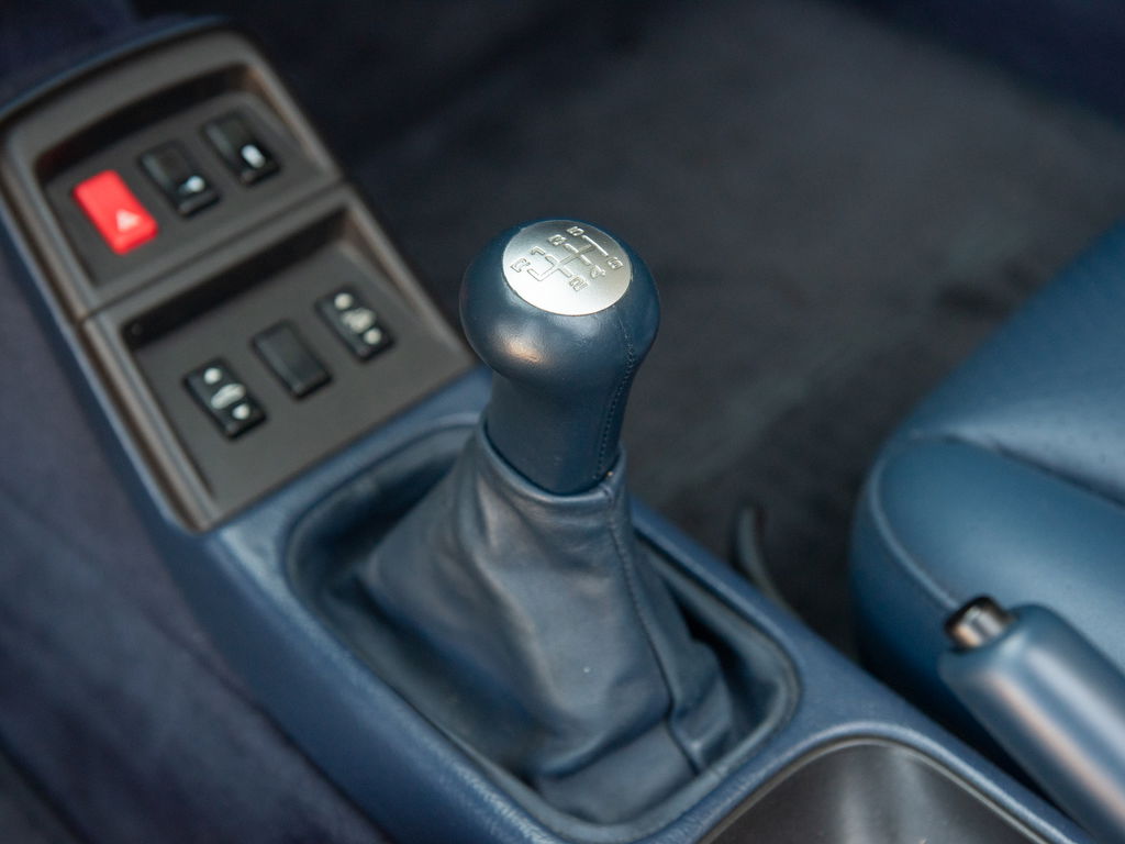 Porsche 993 Carrera 4