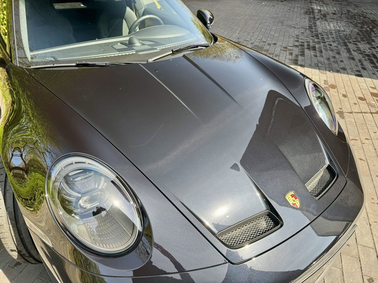 Porsche 992 GT3 Touring