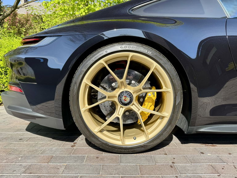 Porsche 992 GT3 Touring