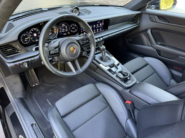 Porsche 992 GT3 Touring