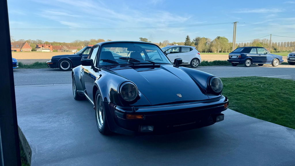 Porsche 911 Turbo 3.3