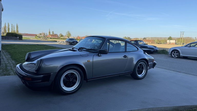 Porsche 911 Carrera 3.2