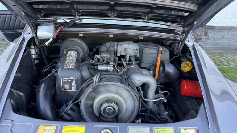 Porsche 911 Carrera 3.2