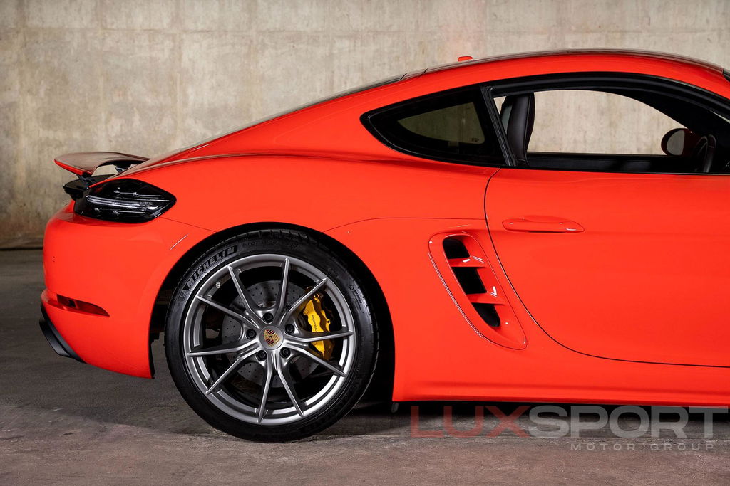 Porsche 718 Cayman GTS