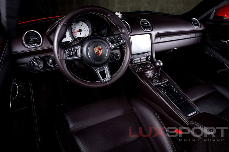 Porsche 718 Cayman GTS