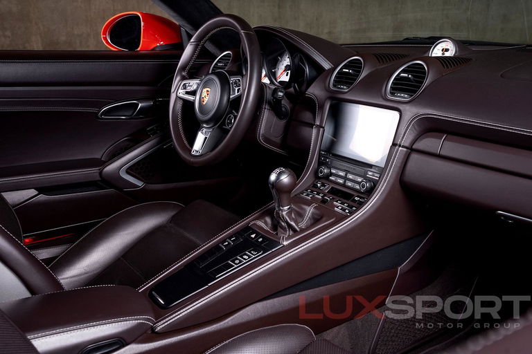 Porsche 718 Cayman GTS