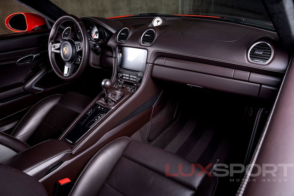 Porsche 718 Cayman GTS