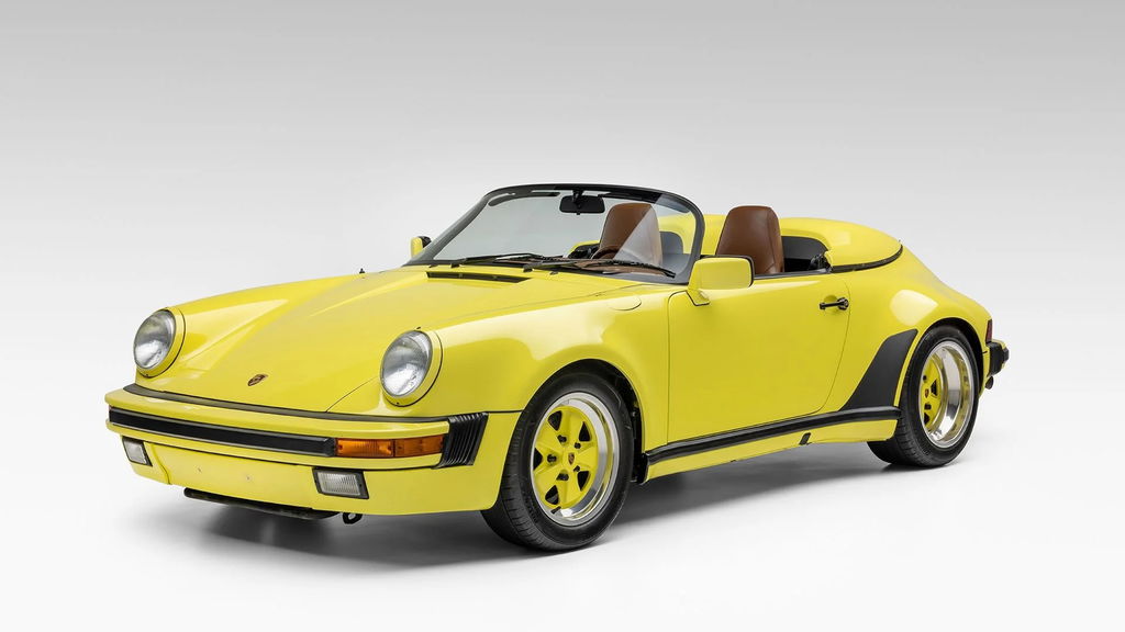 Porsche 911 Carrera 3.2 Speedster (US)
