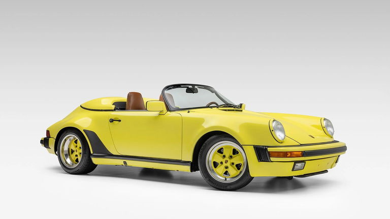 Porsche 911 Carrera 3.2 Speedster (US)