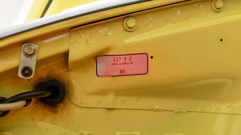 Porsche 911 Carrera 3.2 Speedster (US)