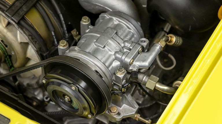 Porsche 911 Carrera 3.2 Speedster (US)