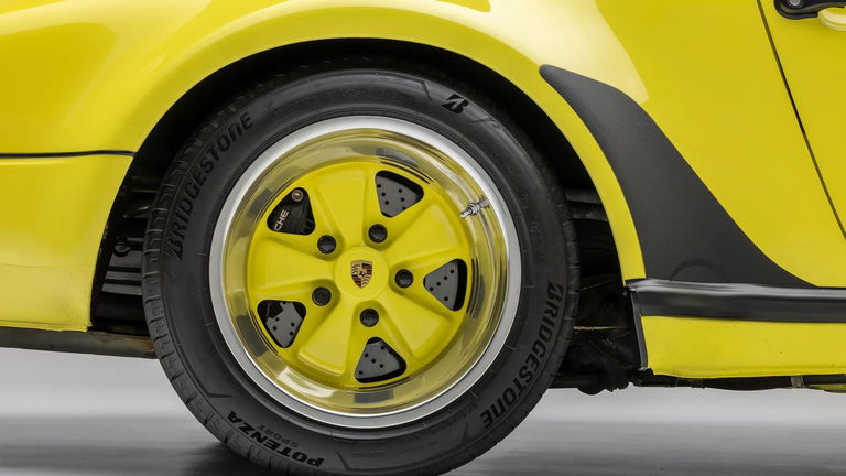 Porsche 911 Carrera 3.2 Speedster (US)