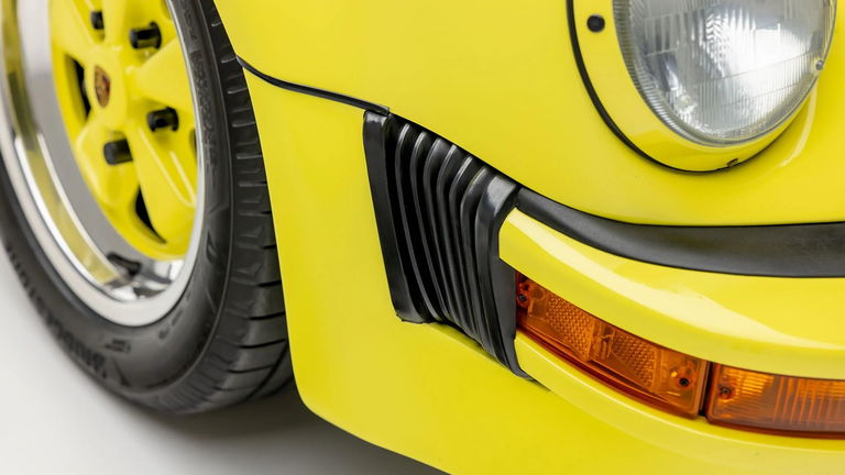 Porsche 911 Carrera 3.2 Speedster (US)