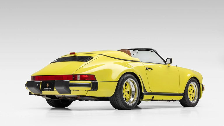 Porsche 911 Carrera 3.2 Speedster (US)