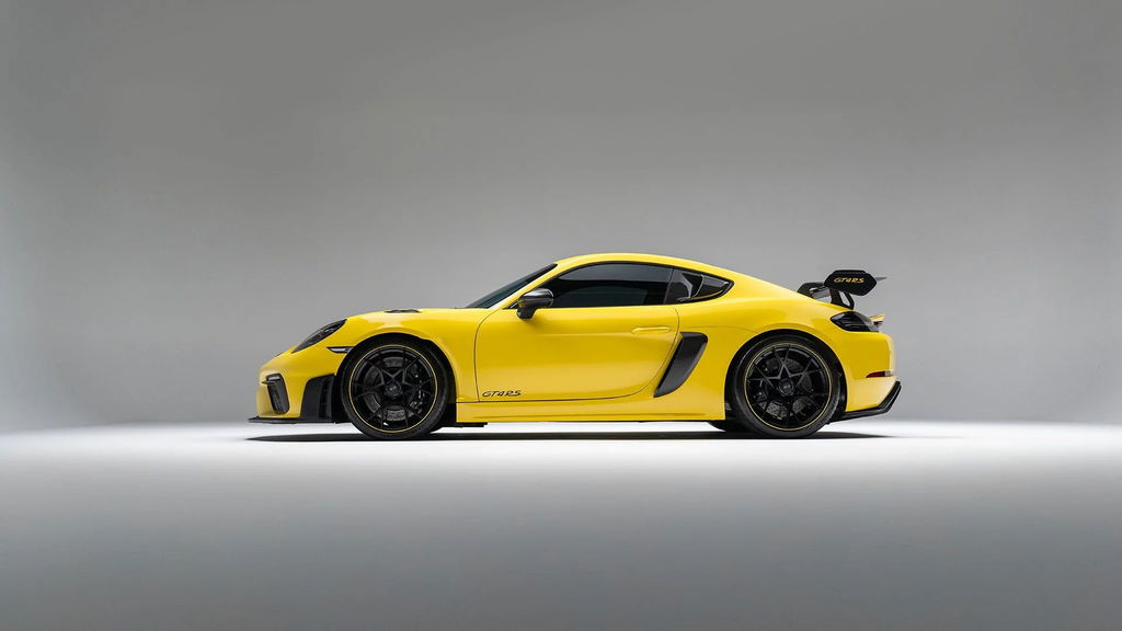 Porsche 718 Cayman GT4 RS